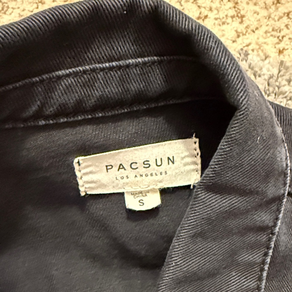 PacSun Black Jean Jacket with Red and Blue Floral Embroidery - Picture 2 of 4